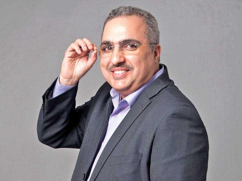 المخرج والممثل عبدالعزيز صفر