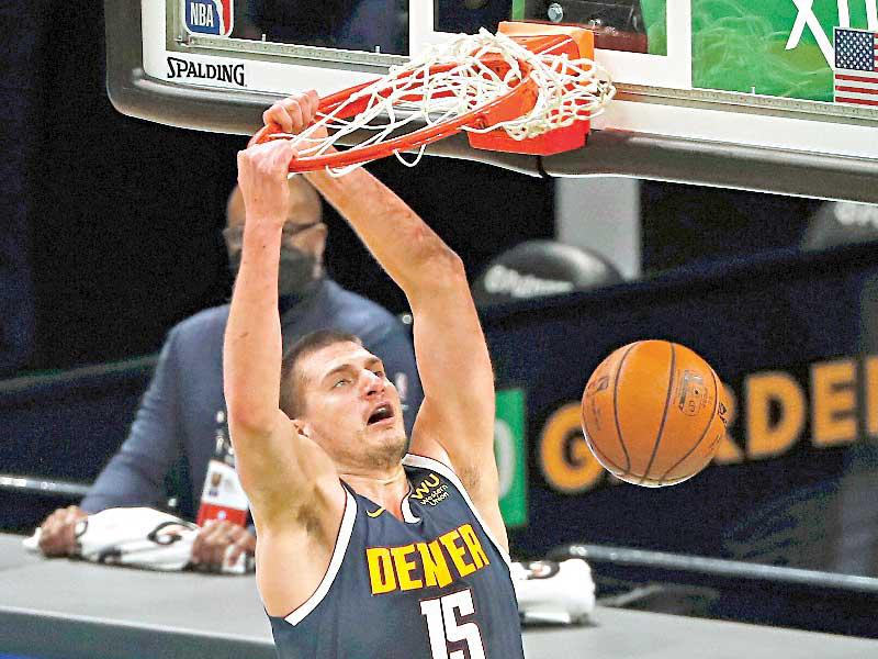 يوكيتش نجم دنفر