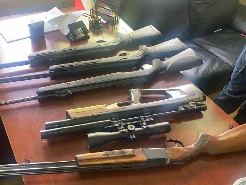 الأسلحة النارية المضبوطة