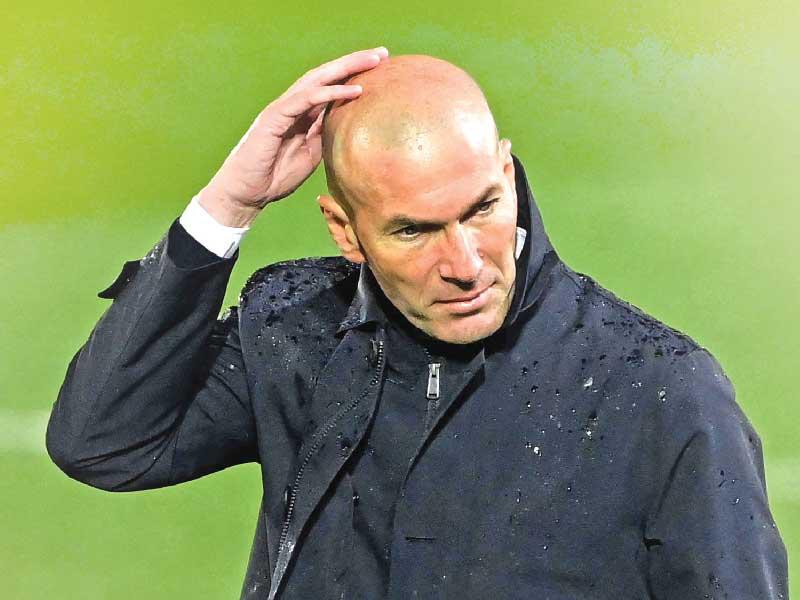 المدير الفني لريال مدريد  زين الدين زيدان