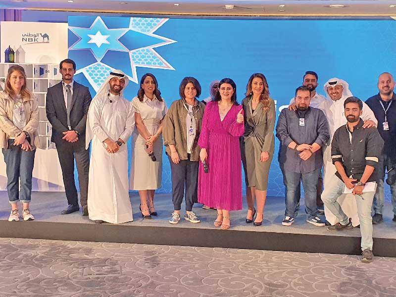 لقطة جماعية خلال الحفل