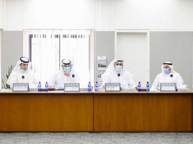 اللجنة التشريعية البرلمانية في اجتماعها أمس