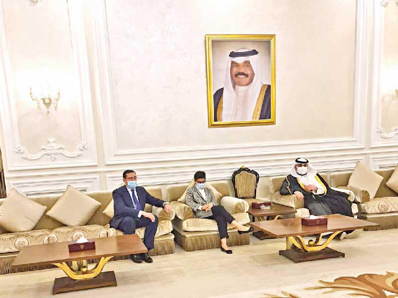 الوزيرة الإسبانية لدى وصولها إلى البلاد