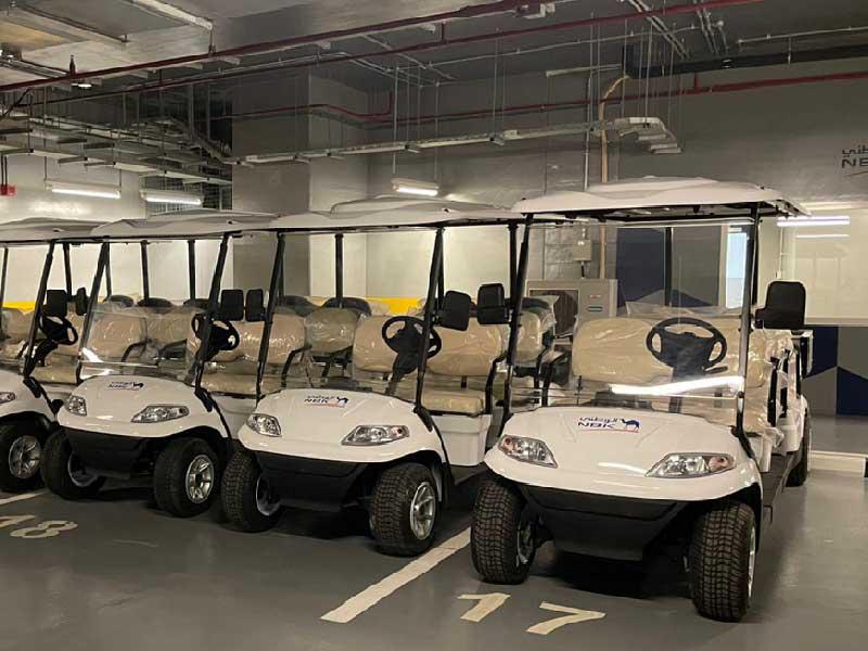 جانب من سيارات الـ (Golf Carts)