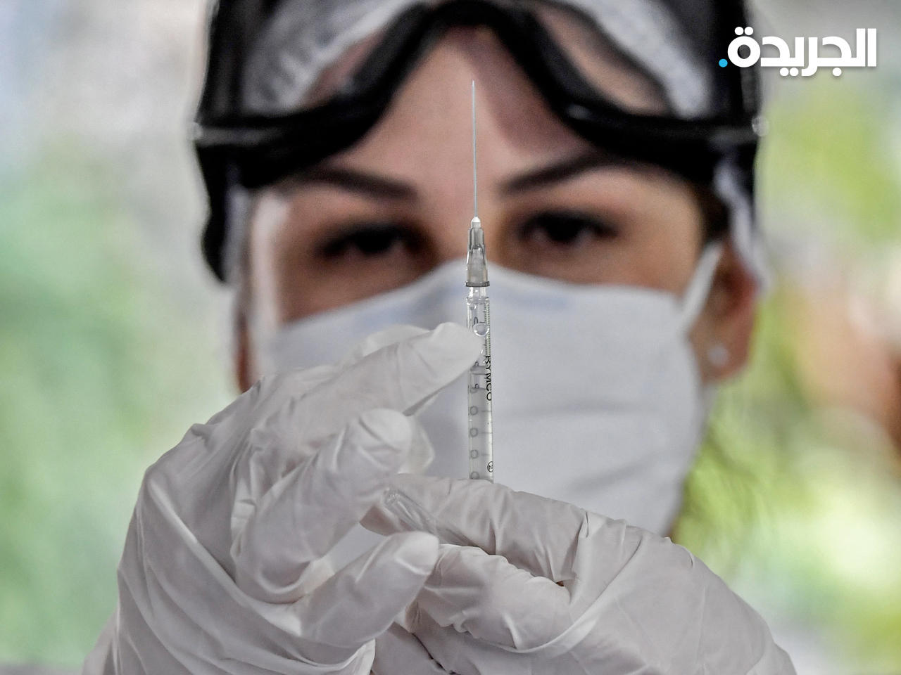 فاة وشخص وآخر حالته حرجة بعد تلقيهما لقاح «جونسون»