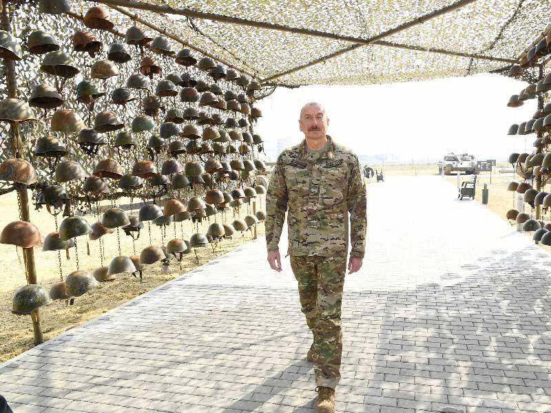  الرئيس الأذربيجاني إلهام علييف 