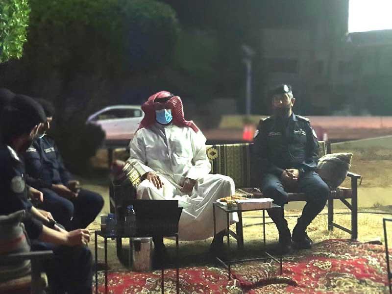 محافظ العاصمة الشيخ طلال الخالد  خلال الجولة أمس الأول