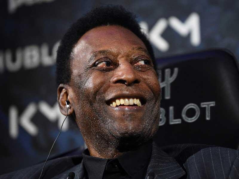 أسطورة كرة القدم البرازيلي بيليه