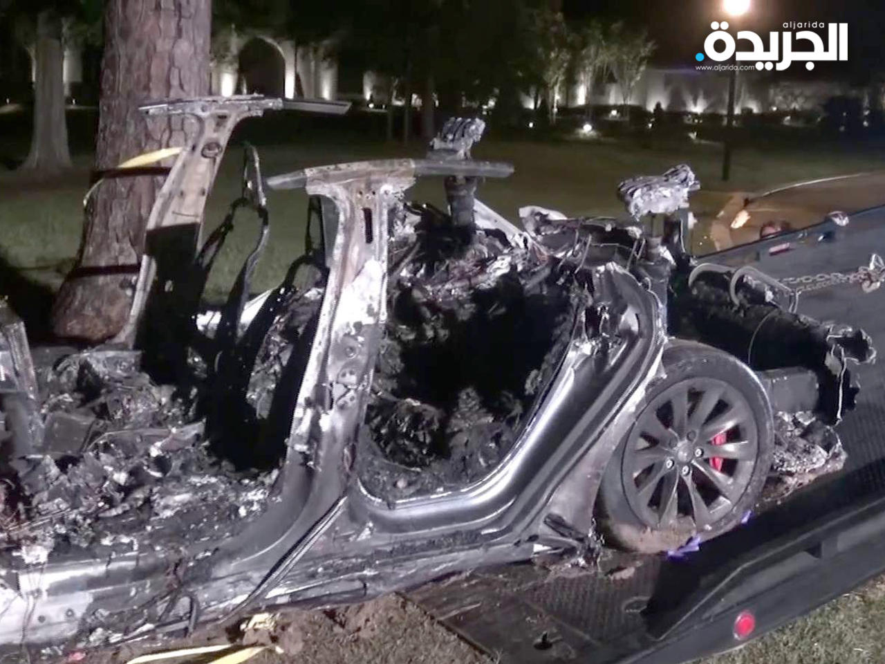 السيارة بعد احتراقها