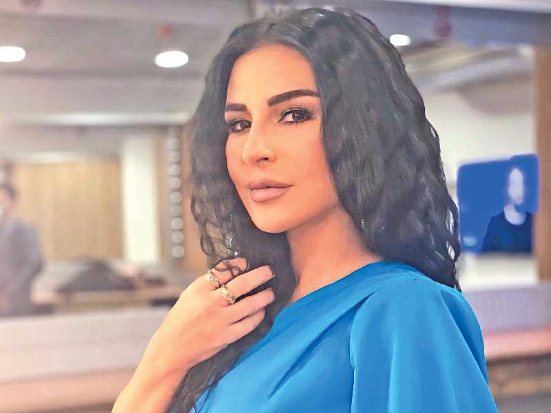 الممثلة اللبنانية ماغي بوغصن 