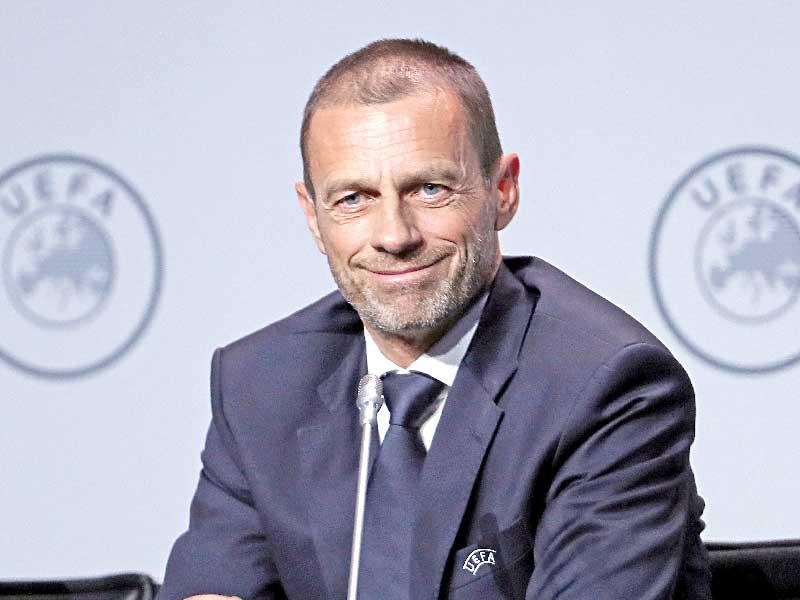  رئيس الاتحاد الأوروبي لكرة القدم (يويفا)، السلوفيني ألكسندر تشيفيرين