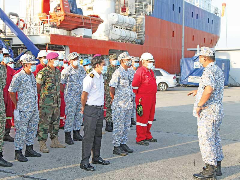 دول تعرض على إندونيسيا المساعدة بالبحث عن الغواصة