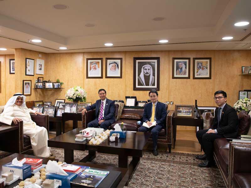 جانب من لقاء المطوع بوفد سفارة فيتنام