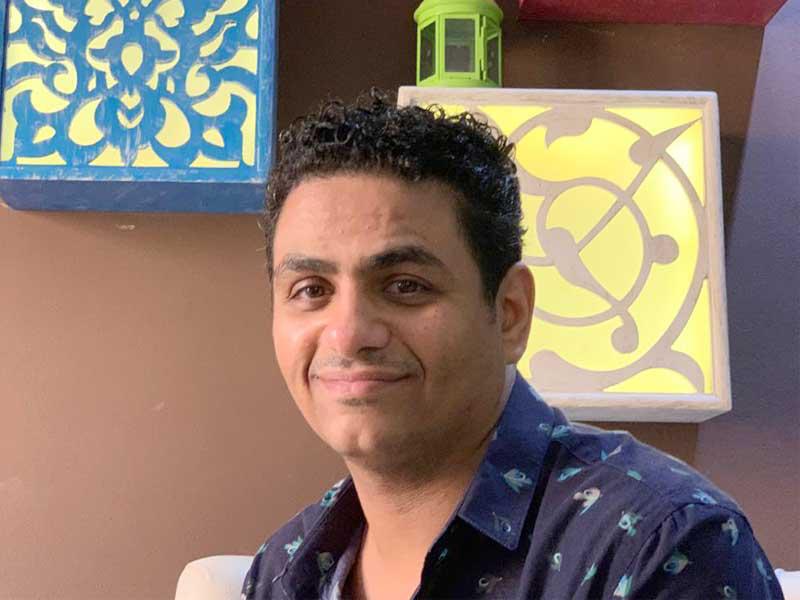 المؤلف محمد صلاح العزب