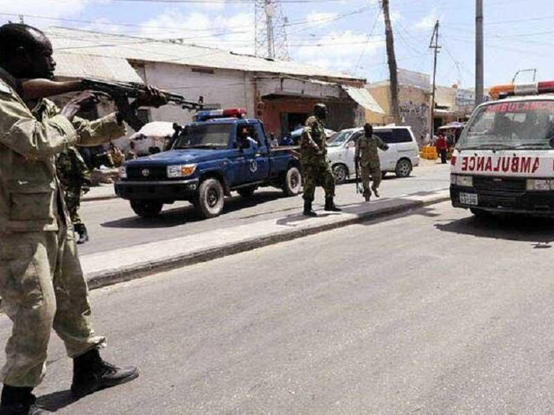 اشتباكات مسلحة بين القوات الموالية للرئيس الصومالي محمد عبدالله فرماجو وعناصر عسكرية متمردة 