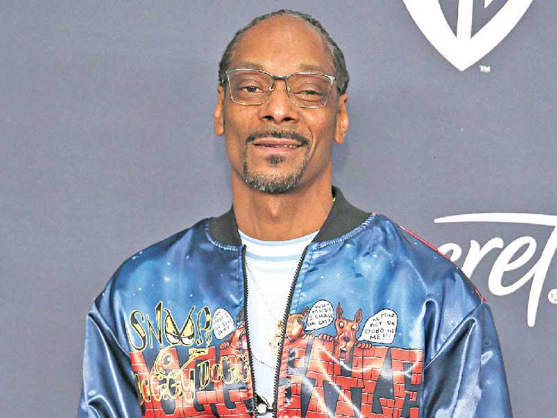 المغني سنوب دوغ