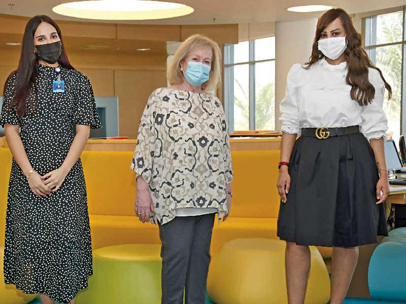 مارغريت الساير مع حصة النجادة ولينا البسام