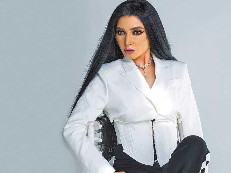 الممثلة روجينا 