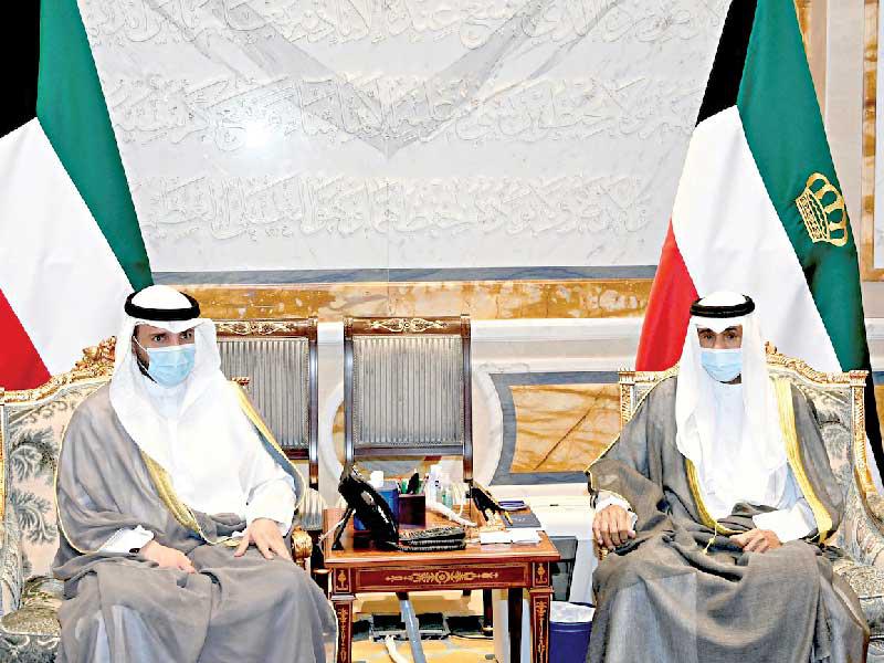 صاحب السمو أمير البلاد، الشيخ نواف الأحمد مستقبلاً رئيس مجلس الأمة مرزوق الغانم أمس