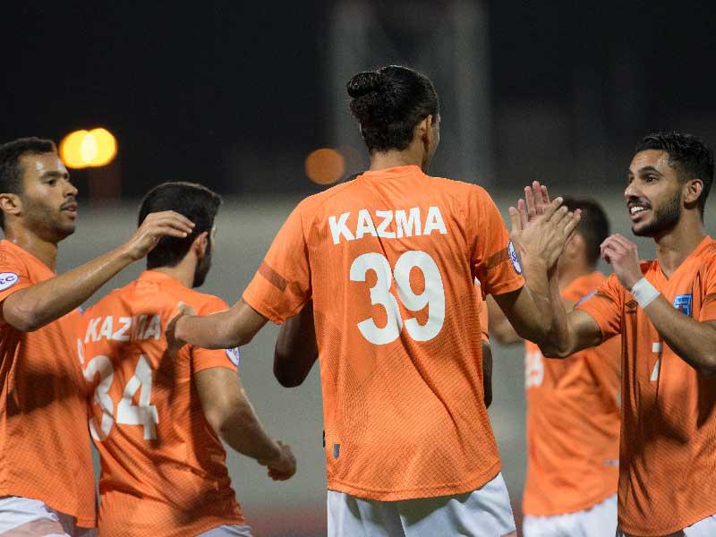 فرحة للاعبي كاظمة بالخمسة 