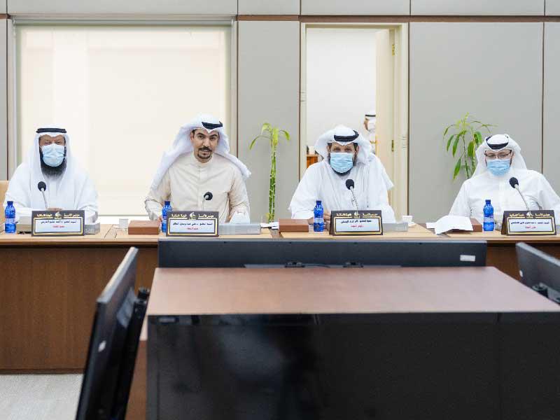 اجتماع اللجنة الإسكانية أمس