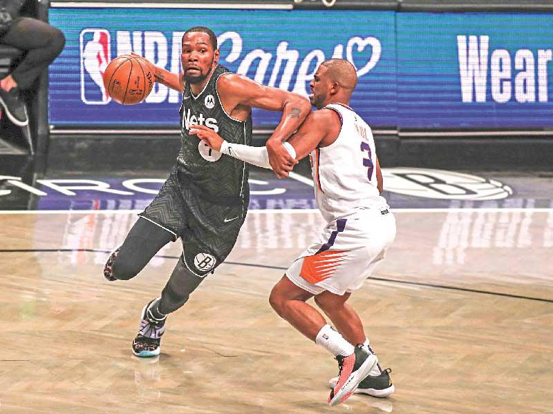 جانب من مواجهة فينيكس ونتس