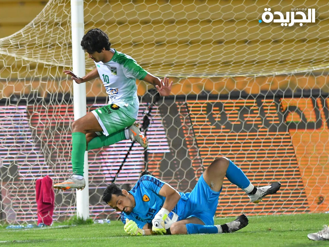 العربي يفرط في نقاط الديربي والقادسية يظفر بنقطة التعادل