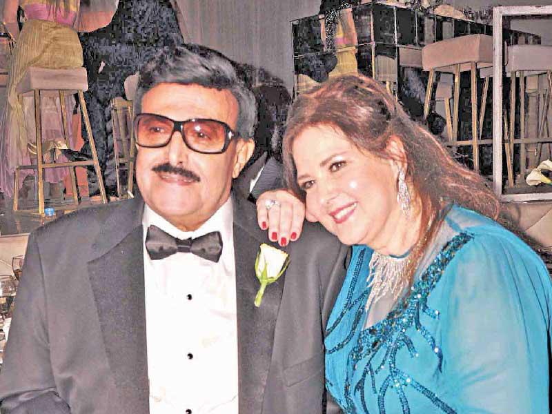 الفنان سمير غانم والفنانة دلال عبدالعزيز