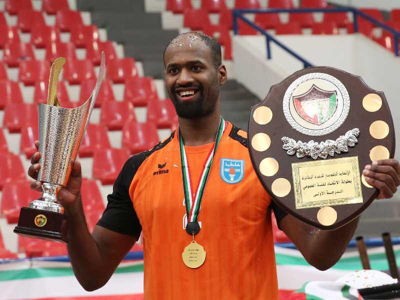 لاعب نادي القادسية سلطان أحمد