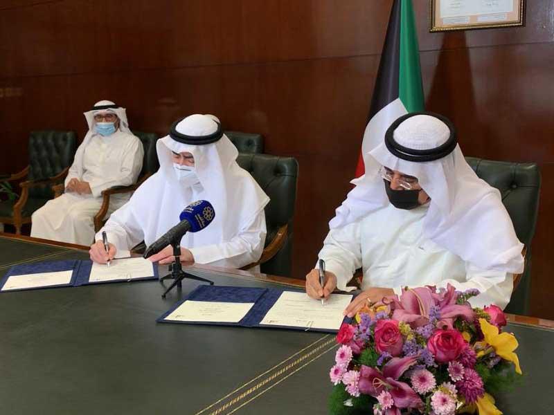 رمضان والعبدالجليل يوقعان المذكرة