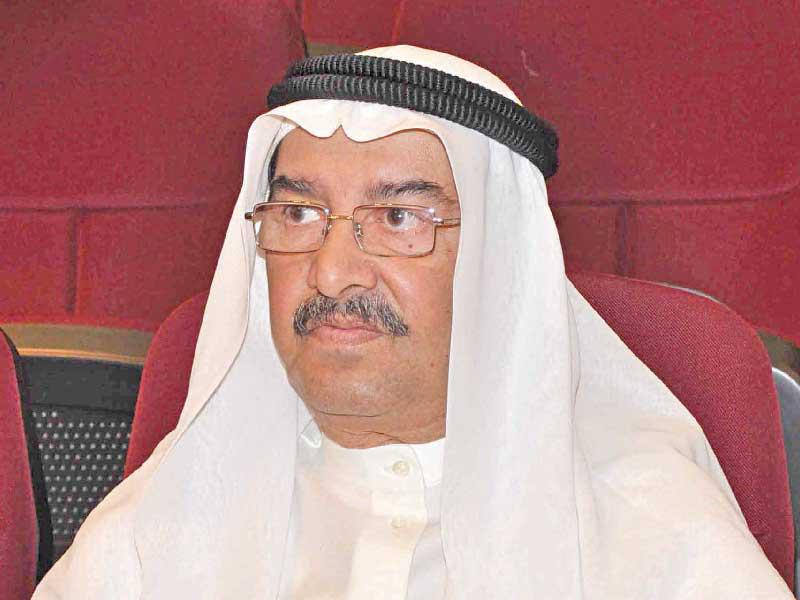 الكاتب عبدالعزيز السريع 