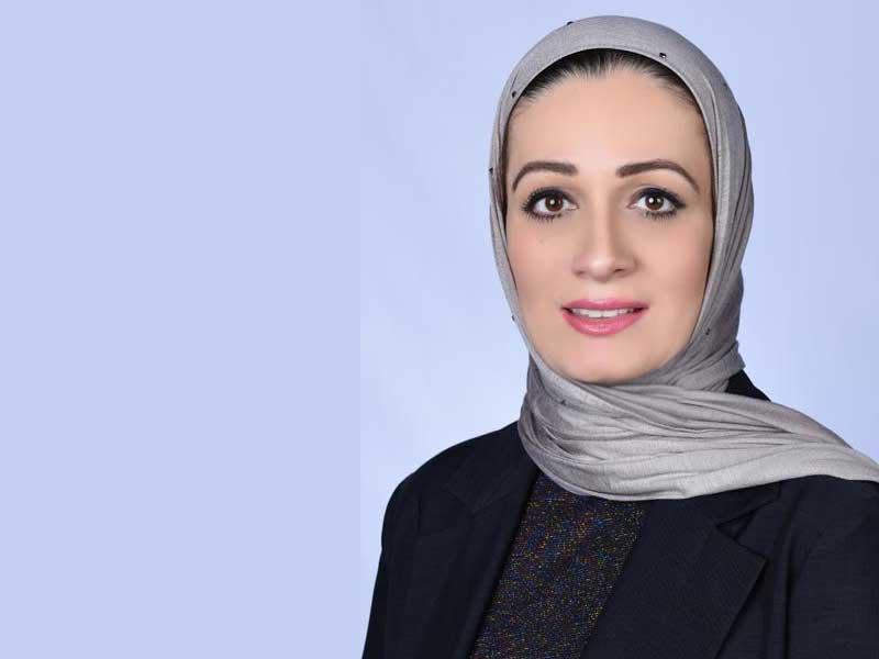  عضوة فريق تطوير المناهج د. مها القلاف