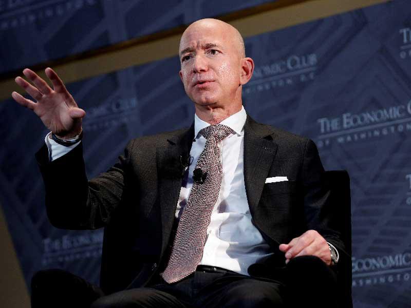 الملياردير الأميركي جيف بيزوس