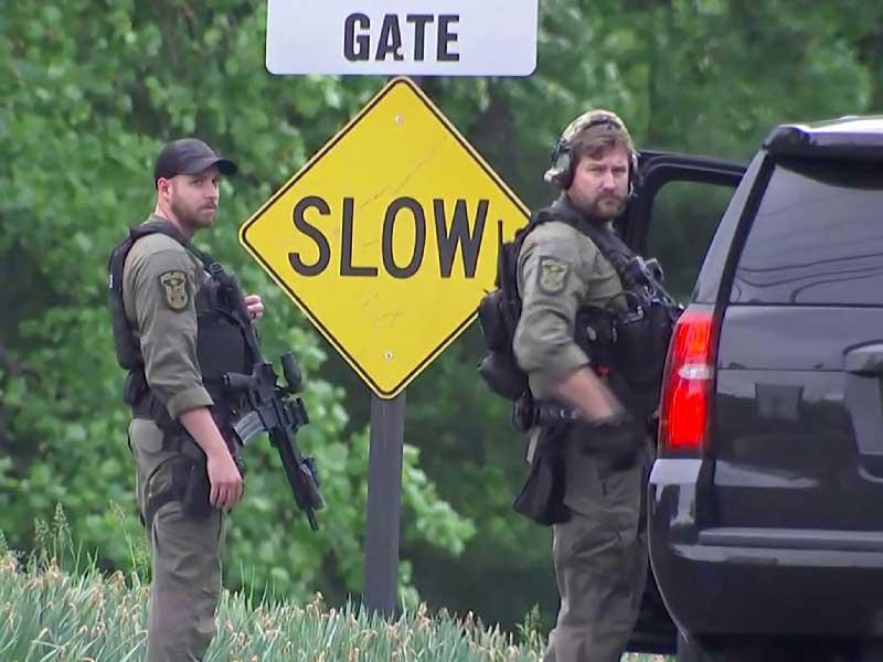 حراس مسلحون من وكالة الاستخبارات المركزية الأميركية (CIA)