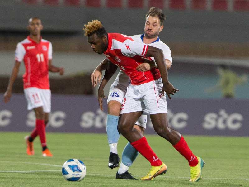 جانب من مباراة الفحيحيل والسالمية