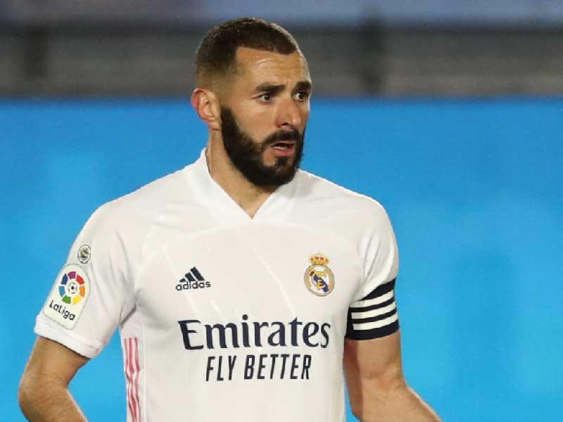 لاعب ريال مدريد، الفرنسي كريم بنزيمة