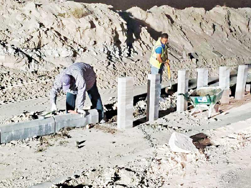 جانب من الأعمال الجارية في منطقة خيطان الجنوبي