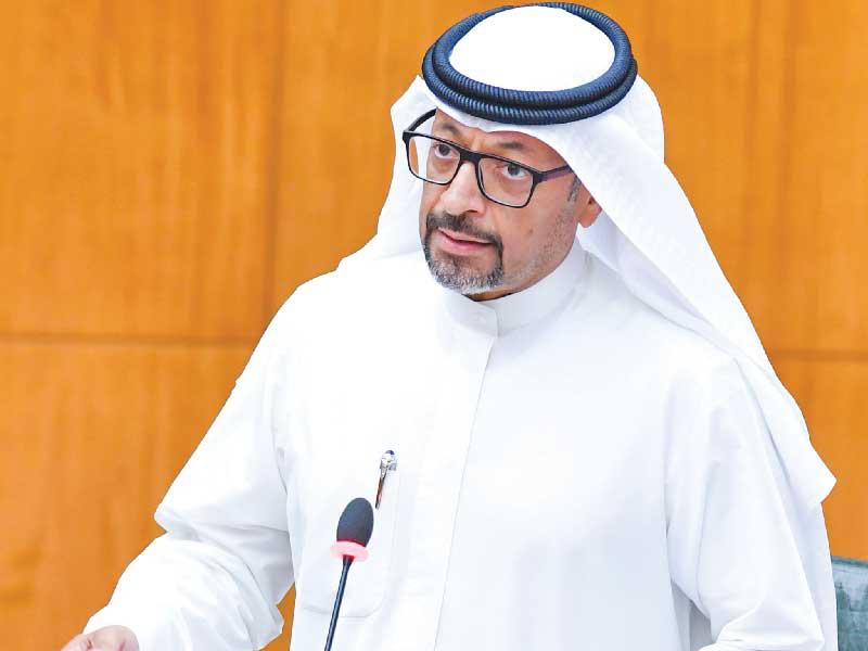  وزير المالية خليفة حمادة 