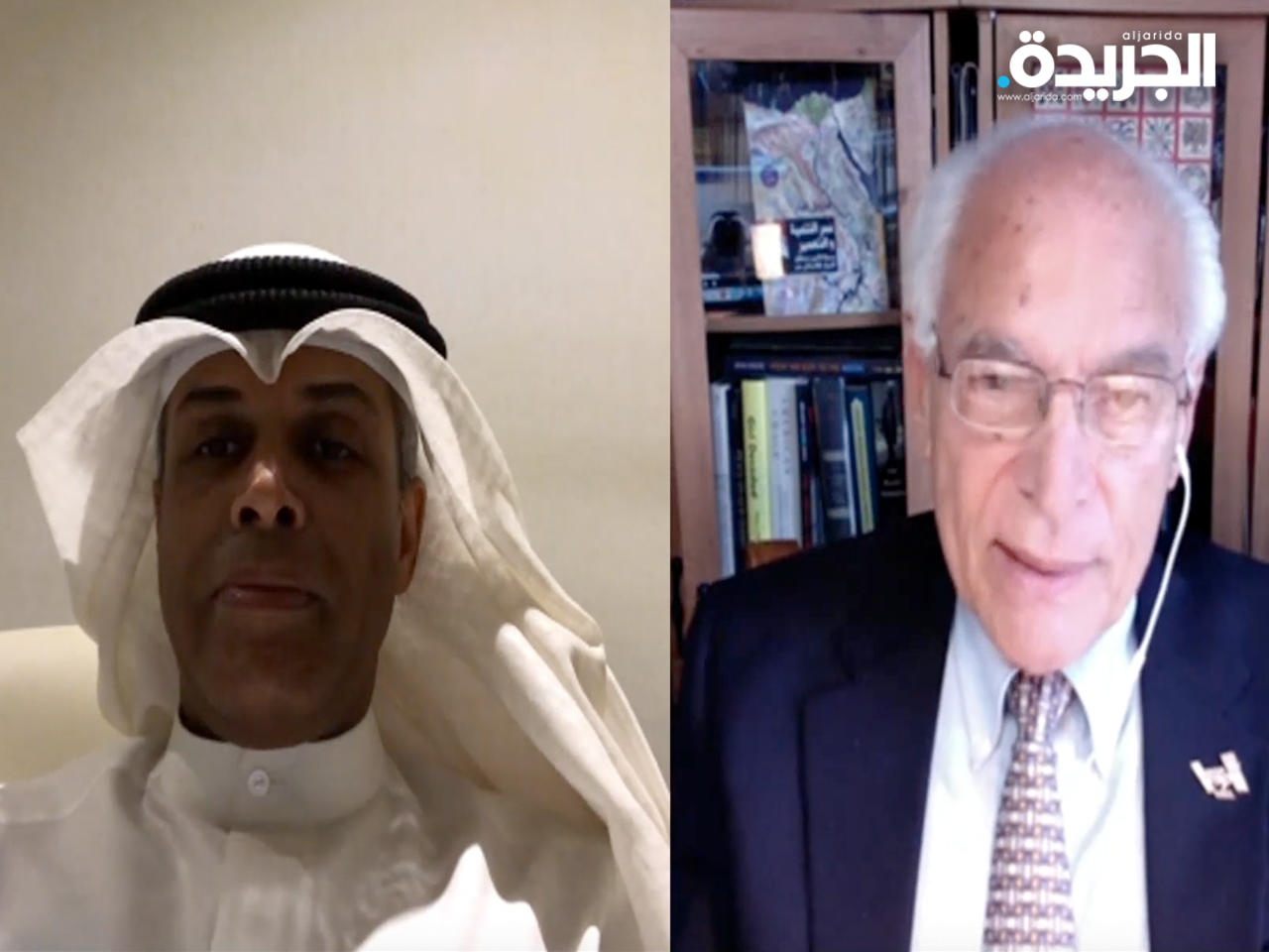 د. خالد الفاضل خلال الاتصال مع د. فاروق الباز
