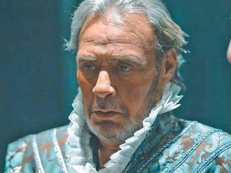 الممثل فاروق الفيشاوي