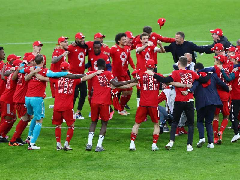 فرحة لاعبي بايرن ميونيخ بلقب الدوري
