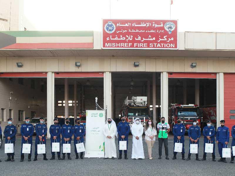فريق البنك التجاري مع رجال الإطفاء بمركز مشرف 2021