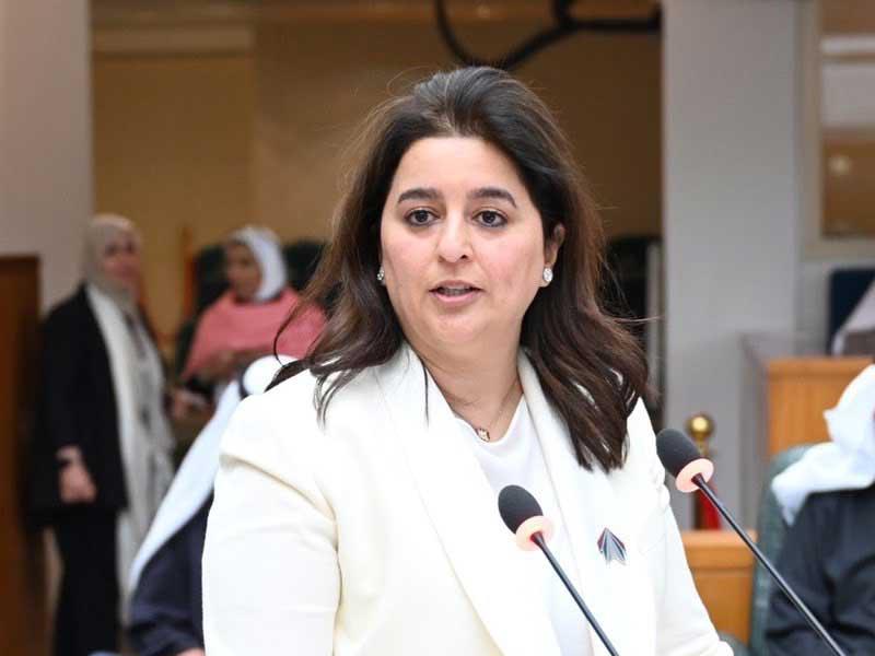 وزيرة الأشغال العامة وزيرة الدولة لشؤون الاتصالات وتكنولوجيا المعلومات، د. رنا الفارس