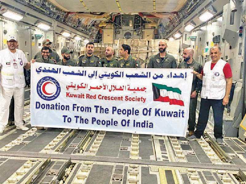 جانب من المساعدات الكويتية للهند
