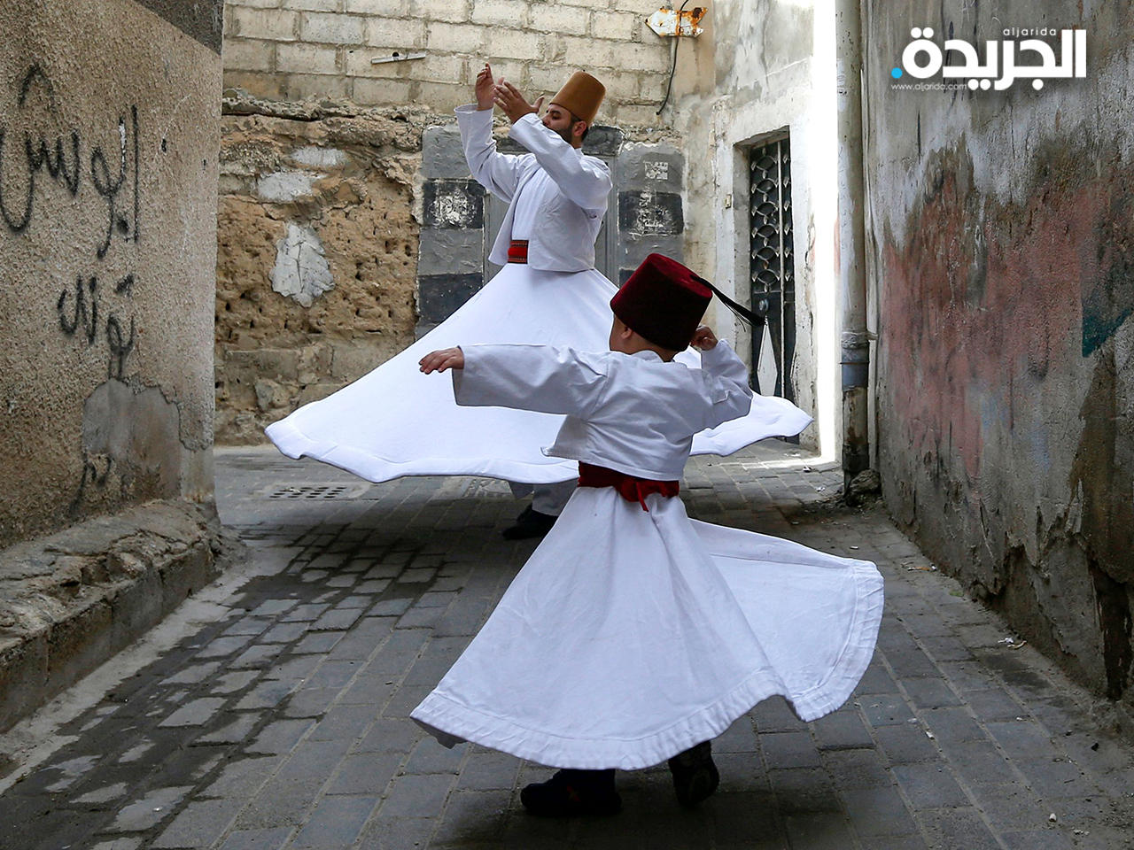 عائلة دمشقية تتوارث رقص المولوية الصوفية