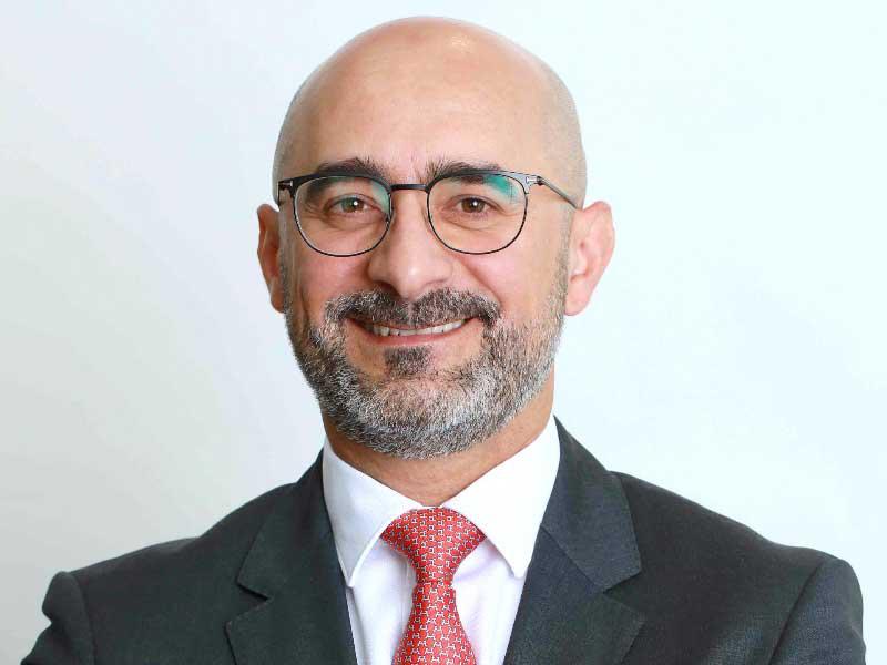 نائب رئيس مجلس الإدارة الرئيس التنفيذي للمجموعة مازن عصام حوا 