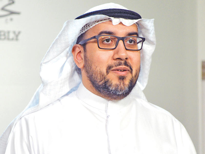  النائب أسامة الشاهين