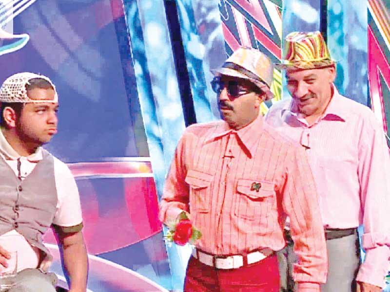 طارق العلي في مشهد من مسرحية «قلب للبيع»