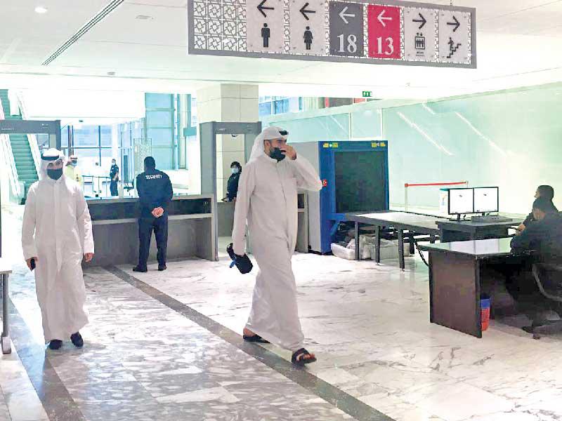 مظاهر عودة الدوام في إحدى الجهات الحكومية أمس