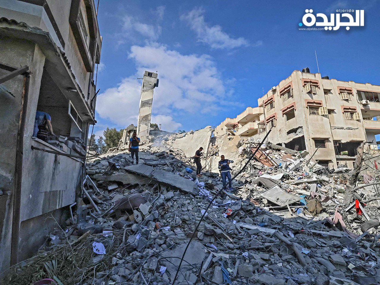 غارات الاحتلال شردت أكثر من 52 ألف فلسطيني